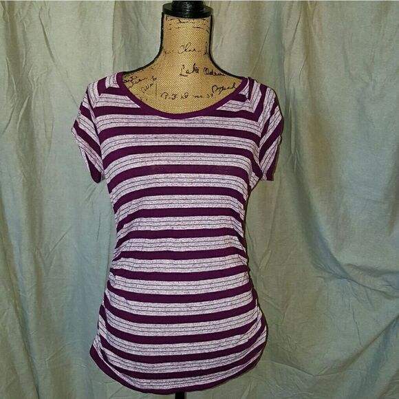 Purple Liz Lange maternity shirt size S - Picture 1 of 4